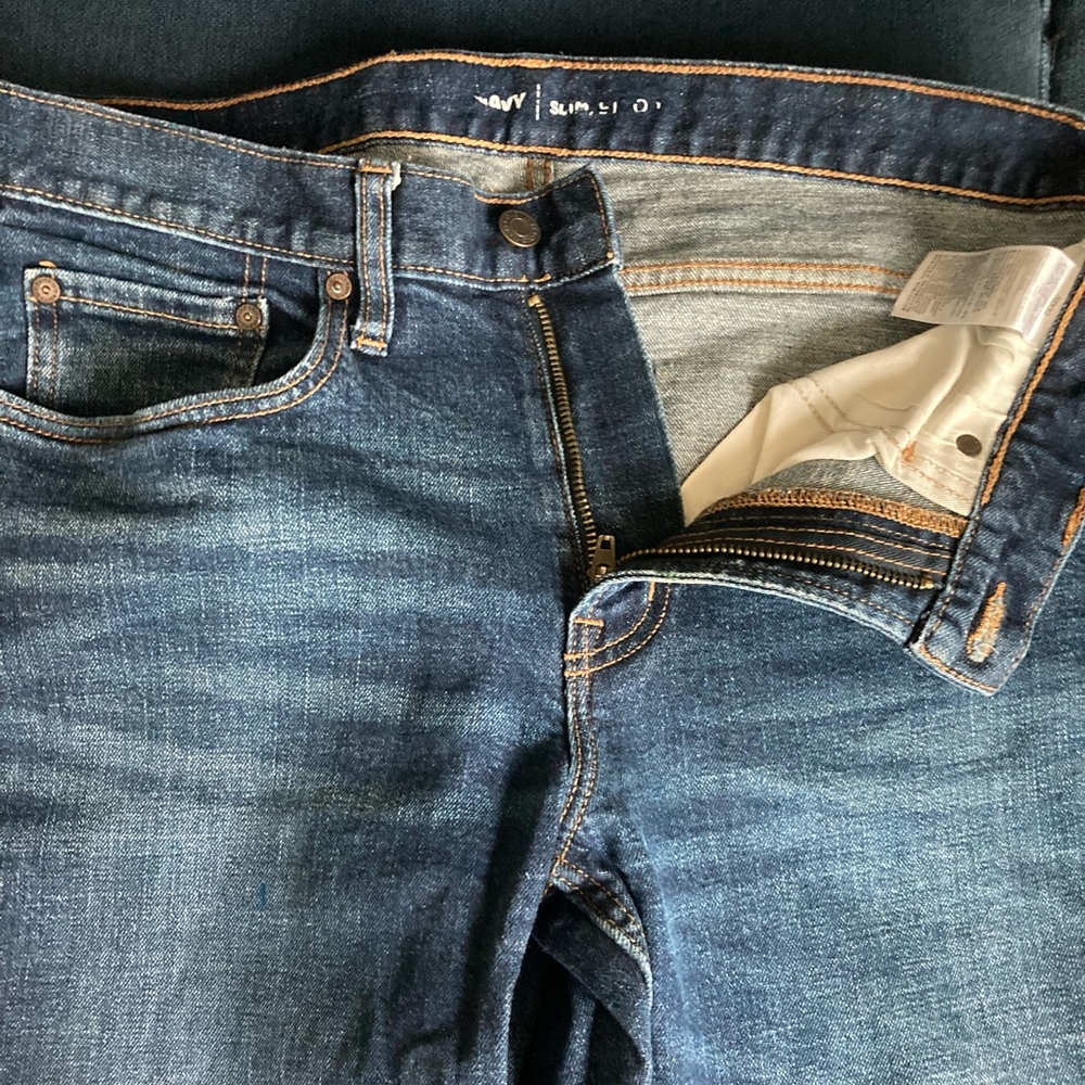 Lot sale. Two Old Navy jeans. Slim; Straight. W32, L32 - Picture 7 of 8